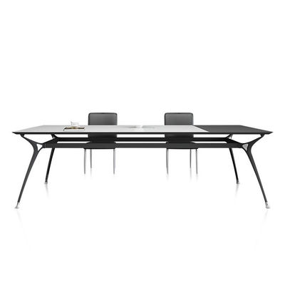 Bedrijfskantoor met kleine staalconstructie en paneel houten stijl manager bureau