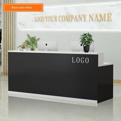 Stylistische receptie tafel voor schoonheidssalon en detailhandel kassa