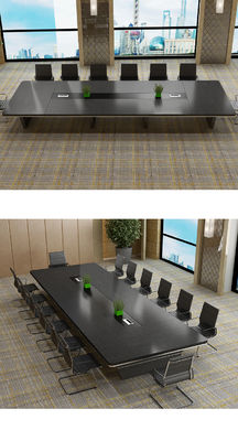 Grote ronde hoek zwarte conferentietafel voor creatieve opleiding in hotel en ziekenhuis