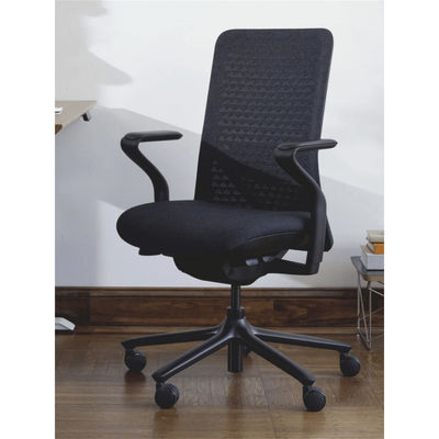 Ergonomische ontwerp voor comfortabele zittende rugleuning en draaibare pc-gaming