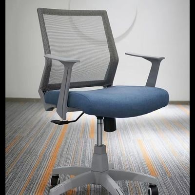 Modern ontworpen ergonomische kantoren schuifstoel voor personeelcomfort en duurzaamheid
