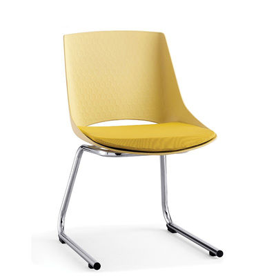 Office sleigh leg modern ontwerp plastic stapelbaar trainingscentrum stoelen voor het leren