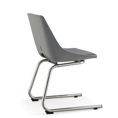 Office sleigh leg modern ontwerp plastic stapelbaar trainingscentrum stoelen voor het leren