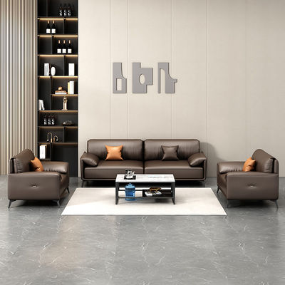 Kantoor conferentieruimte sectiesofa set 1 1 2 met theetafel in Italiaans design leer
