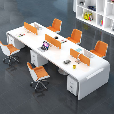 Postverpakking Moderne eenvoudige witte lak Bureau voor 4 personen in kantoorontwerp