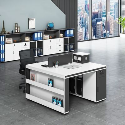 Moderne ontwerp eenvoudige kantoorwerkstation met 2 4 6 personeelsstoelen en combinatie bureau