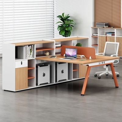 Eenvoudige moderne personeelsstoel Werktafel Kantoor 6 Vier 4 Personen Kantoortijl Moderniteit
