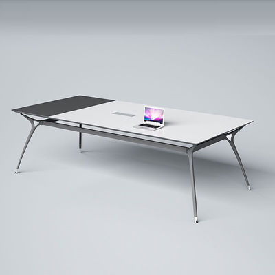 Bedrijfskantoor met kleine staalconstructie en paneel houten stijl manager bureau