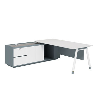 Moderne L-vormige Executive Desk Houten kantoor tafel voor CEO Manager in aangepaste kleuren