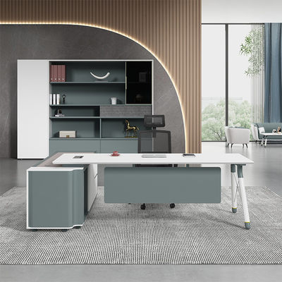 Moderne L-vormige Executive Desk Houten kantoor tafel voor CEO Manager in aangepaste kleuren