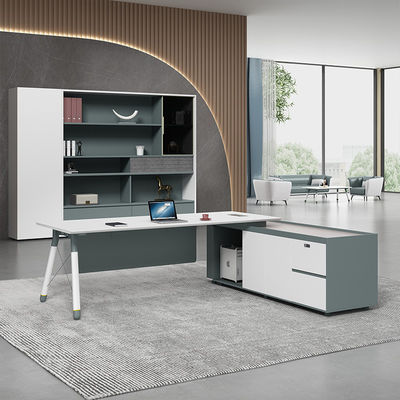 Moderne L-vormige Executive Desk Houten kantoor tafel voor CEO Manager in aangepaste kleuren