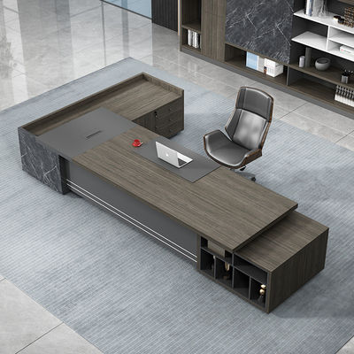 Uitvoerende grote kantoortafel met MDF houten materiaal en hedendaagse ontwerpstijl