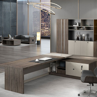 Uitbreidbare kantoormeubels Design Executive Houten kantoor tafel voor baas CEO en manager