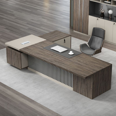 Uitbreidbare kantoormeubels Design Executive Houten kantoor tafel voor baas CEO en manager