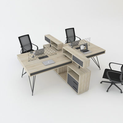 Eenvoudige moderne kantoormeubels Tafel en stoel combinatie voor open personeelswerkstation