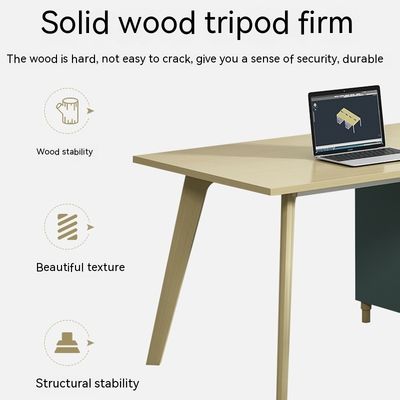 Bedrijfsmeubelen Moderne stoelen en bureaus voor personeel van massief hout