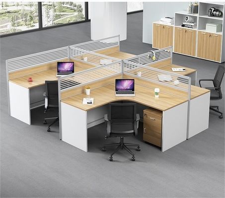 Gepersonaliseerde kleuren 4 personen kantoor scheidingen tafel werkstation met uitbreidbaar ontwerp