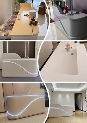 Moderne schoonheidsziekenhuis Grote kliniek Bedrijf Receptie met hoge dichtheid plaat