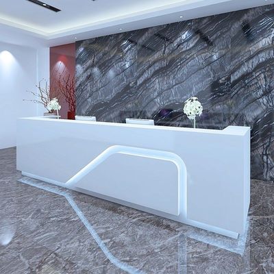 Moderne ontwerpreceptie voor gepersonaliseerde bedrijfsreceptie en conferentie-inlog