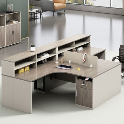 Modulair bureau systeem voor 4 personen Aanpasbare kantoormeubelen in modern ontwerp