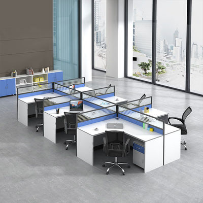 Eenvoudige kantoorwerkstation Combinatie van bureau stoel en partitie voor productiviteit