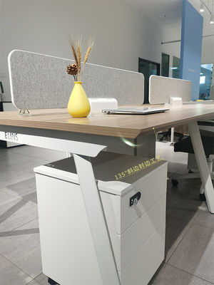 Moderne kantoormeubilair MDF-paneel kantoor tafels en stoelen voor het bureau van het personeel