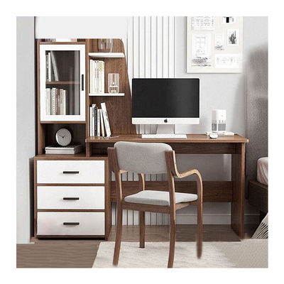 Minimalistische computertafel met boekenplank en lade