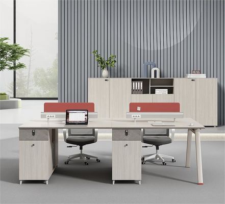 Modulaire kantoormeubilair met werkstation en werkplaats
