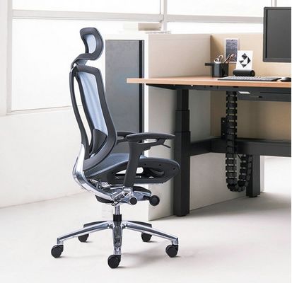 Ergonomische kantoorstoel met meshback met aluminiumframe en comfortabele stoel